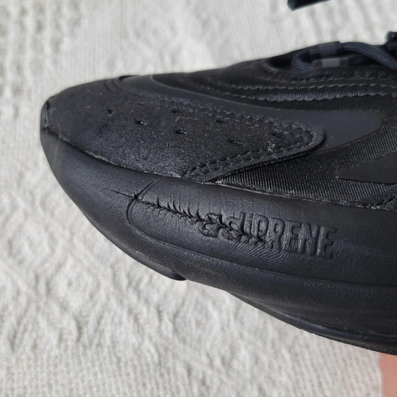 Adidas Ozelia Black  Chunky Athletic Casual Sneaker - Picture 12 of 12